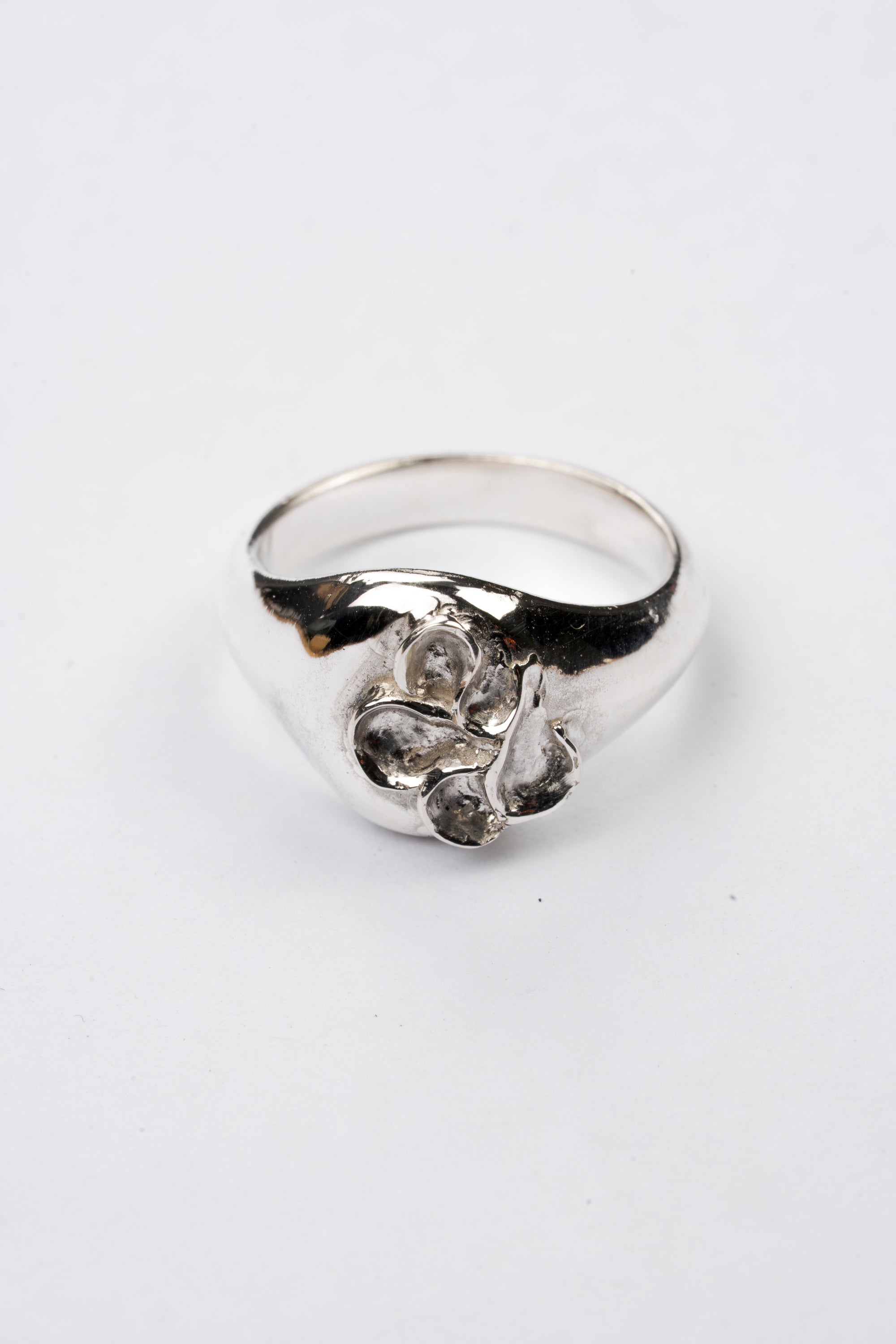 Lily Ring