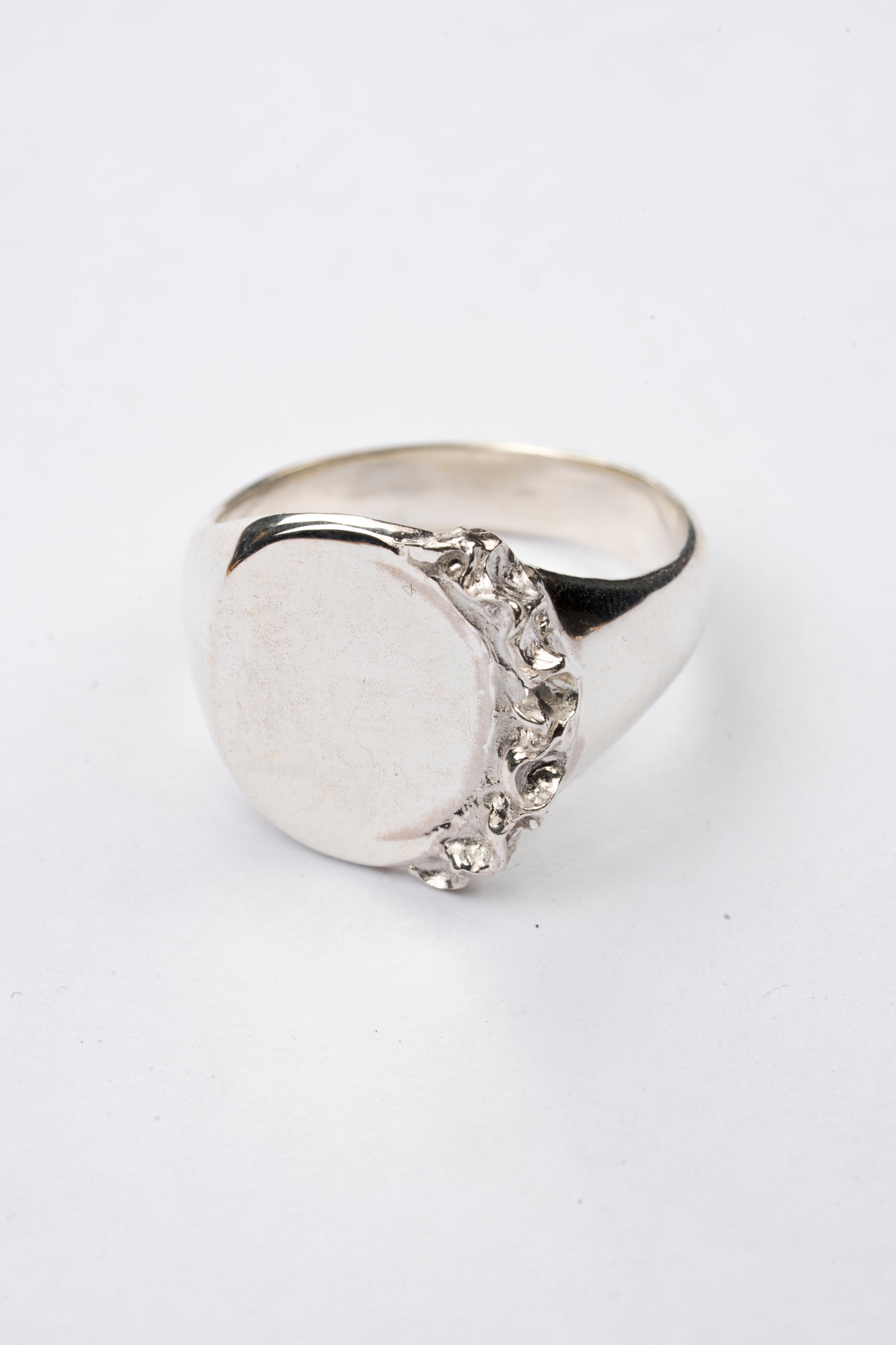 Poppy Signet - S