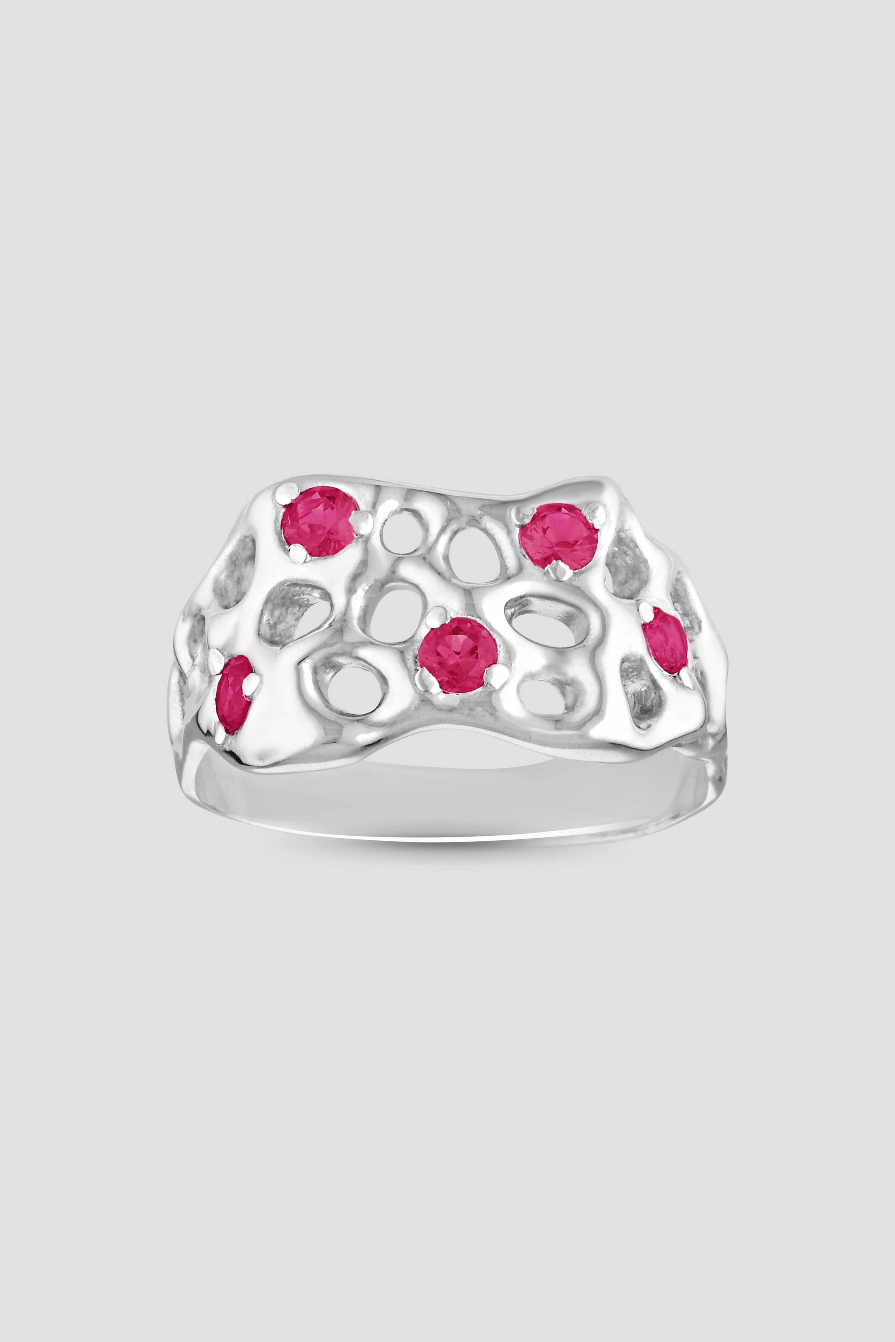 Eon Ring (Ruby)