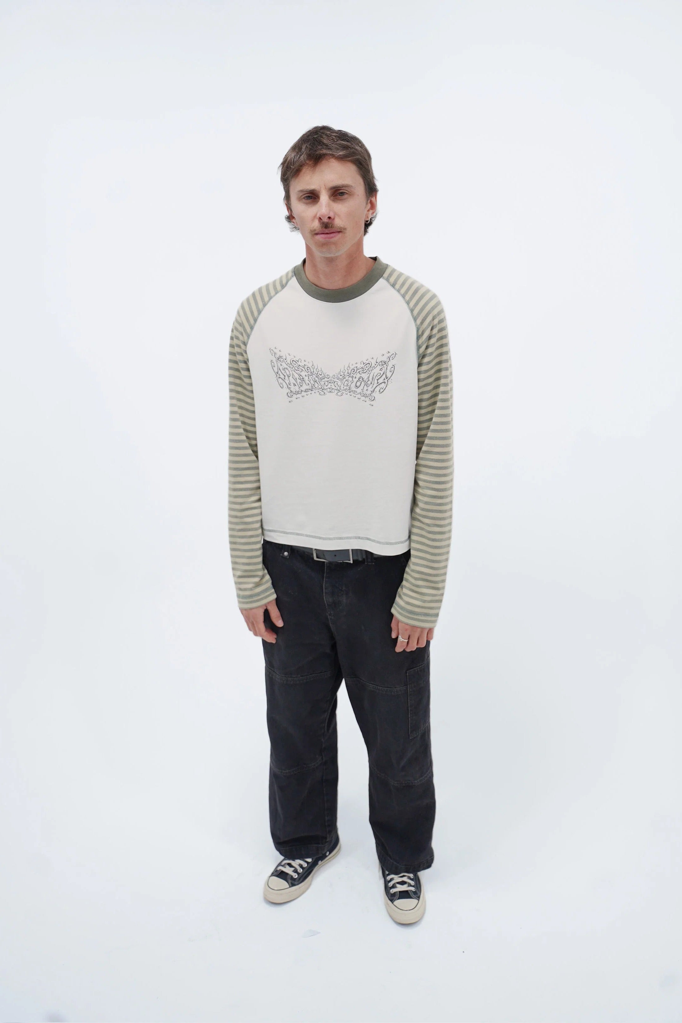 Gated Long Sleeve
