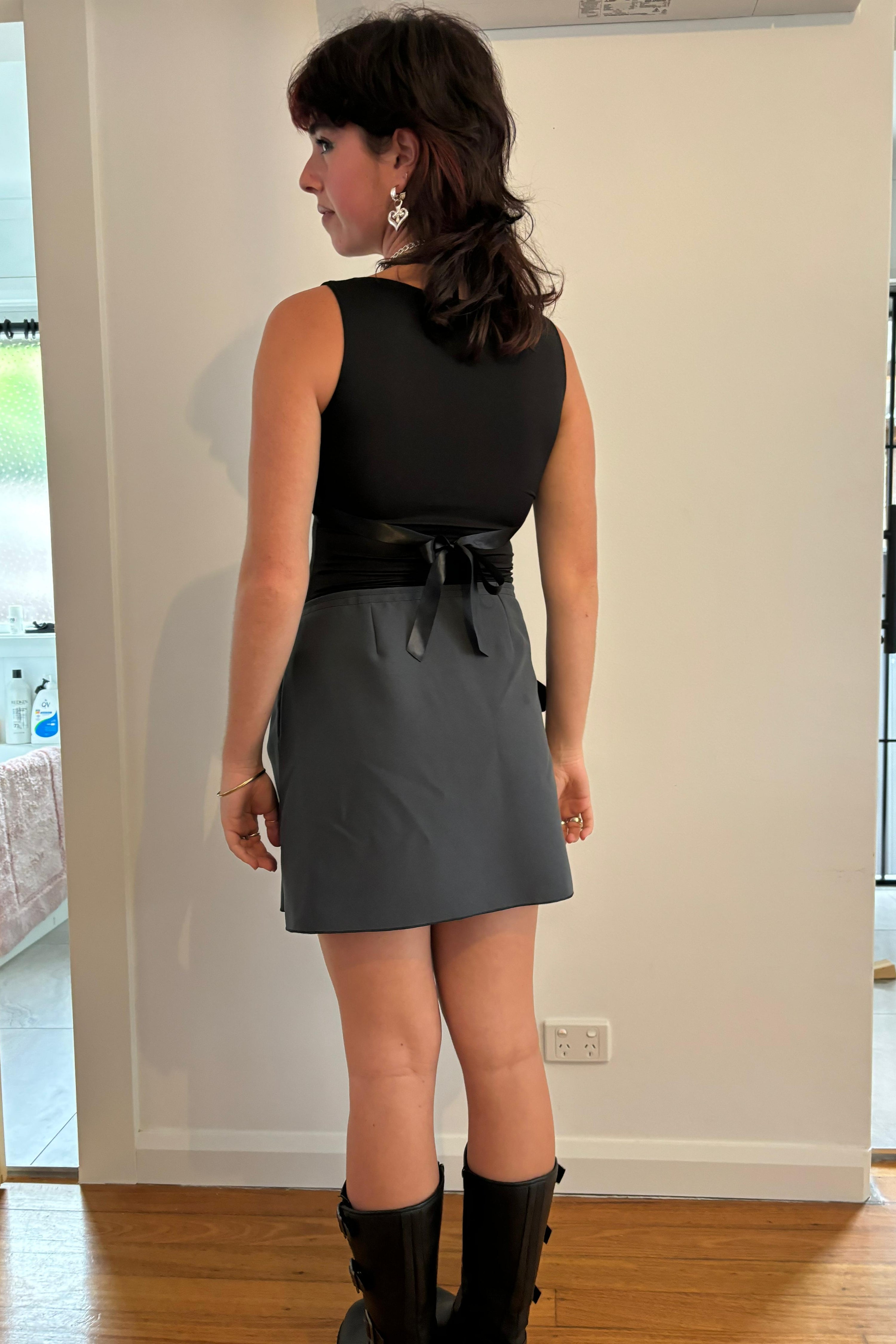 Charcoal Bow Skirt Mini