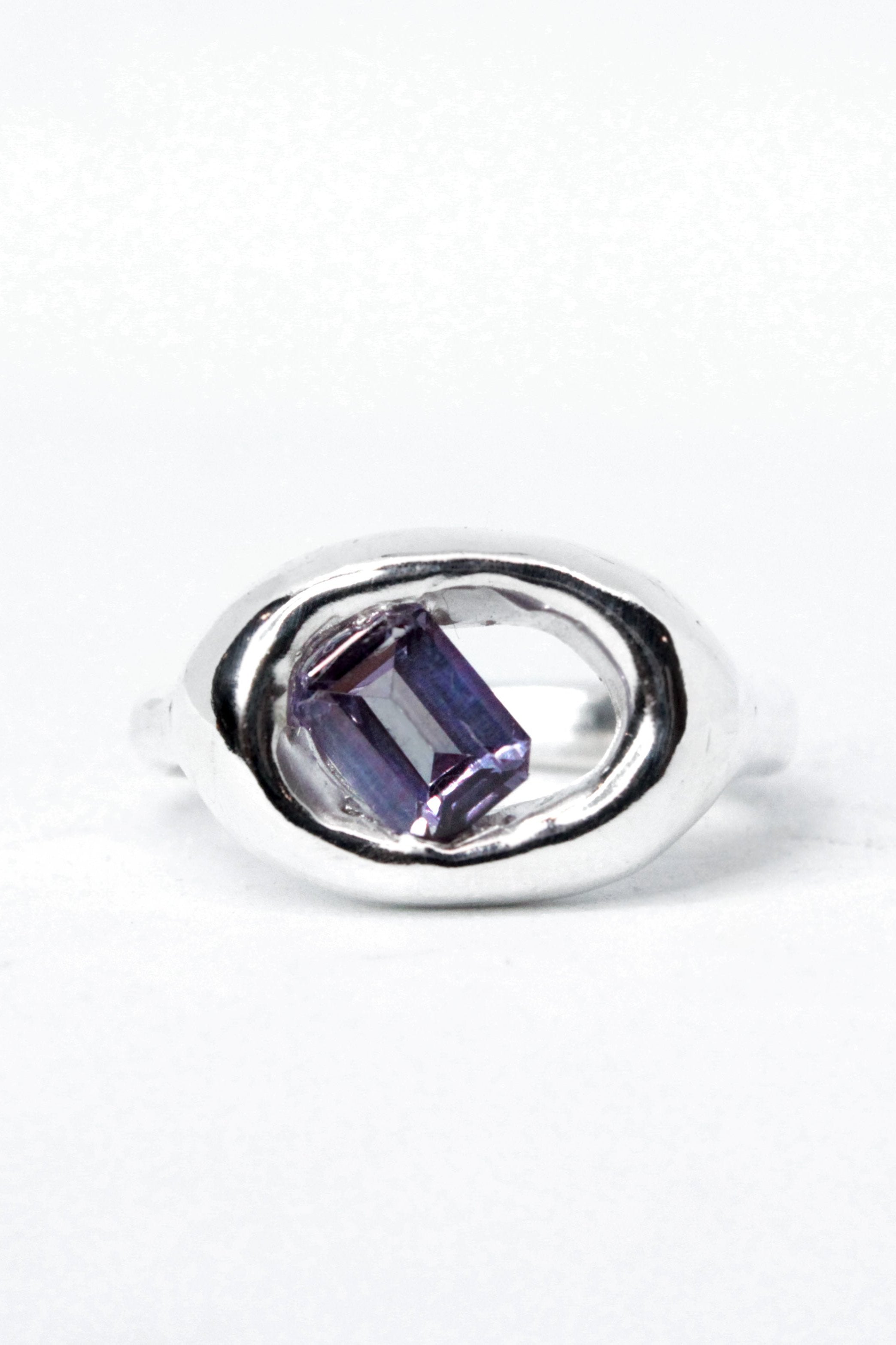 Lacuna Ring (Purple)