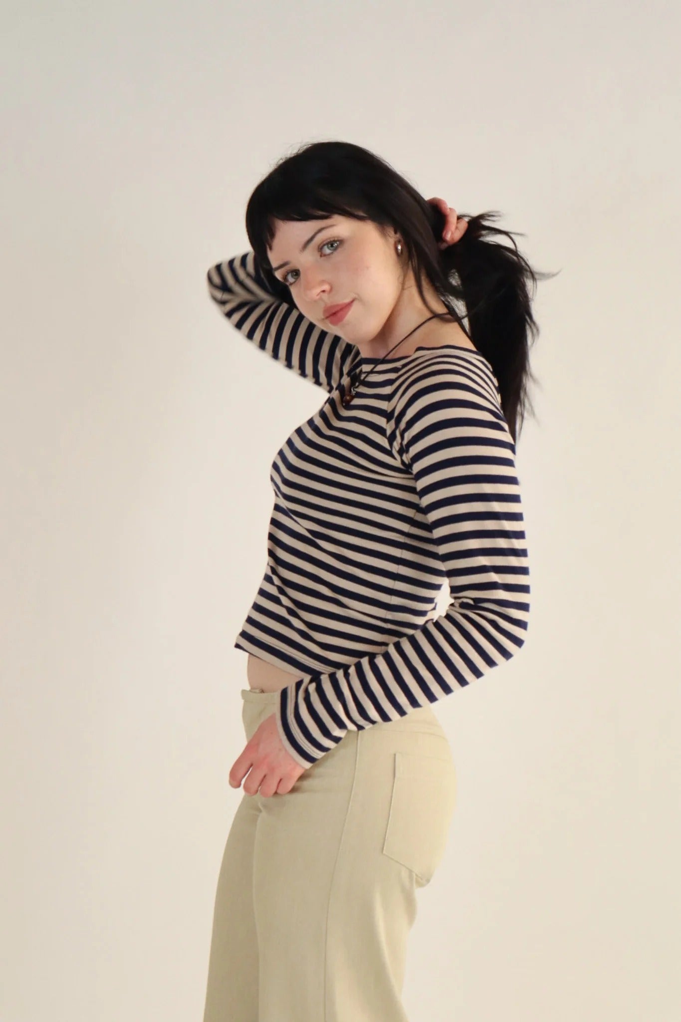 Mia Longsleeve (Cream)
