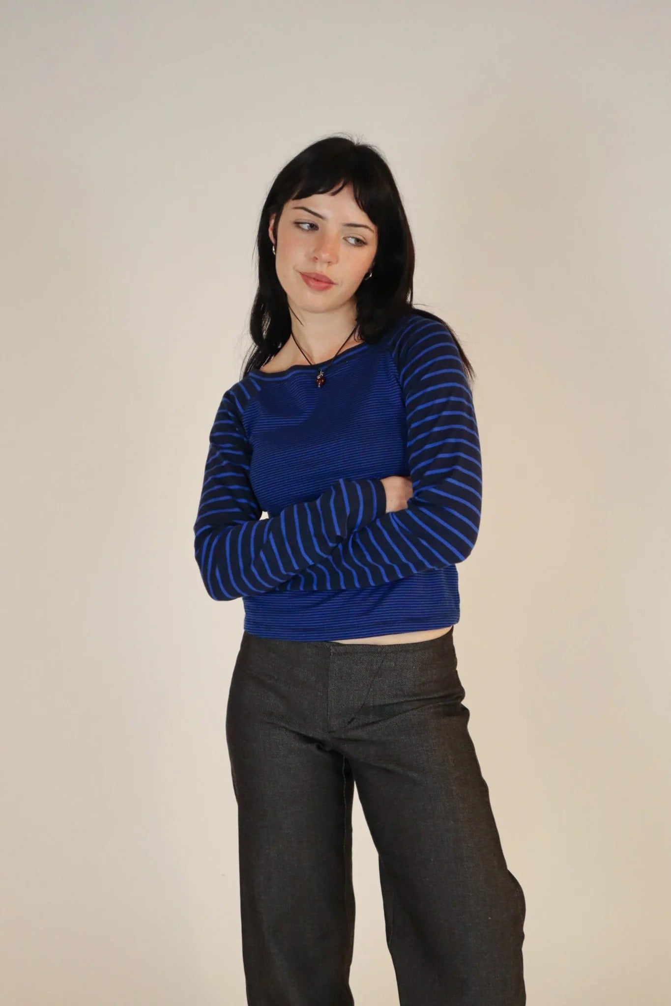 Mia Longsleeve (Navy)