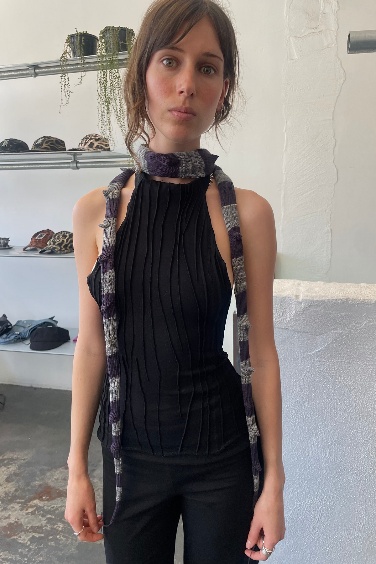 Spikey Scarf (Purple/Grey)
