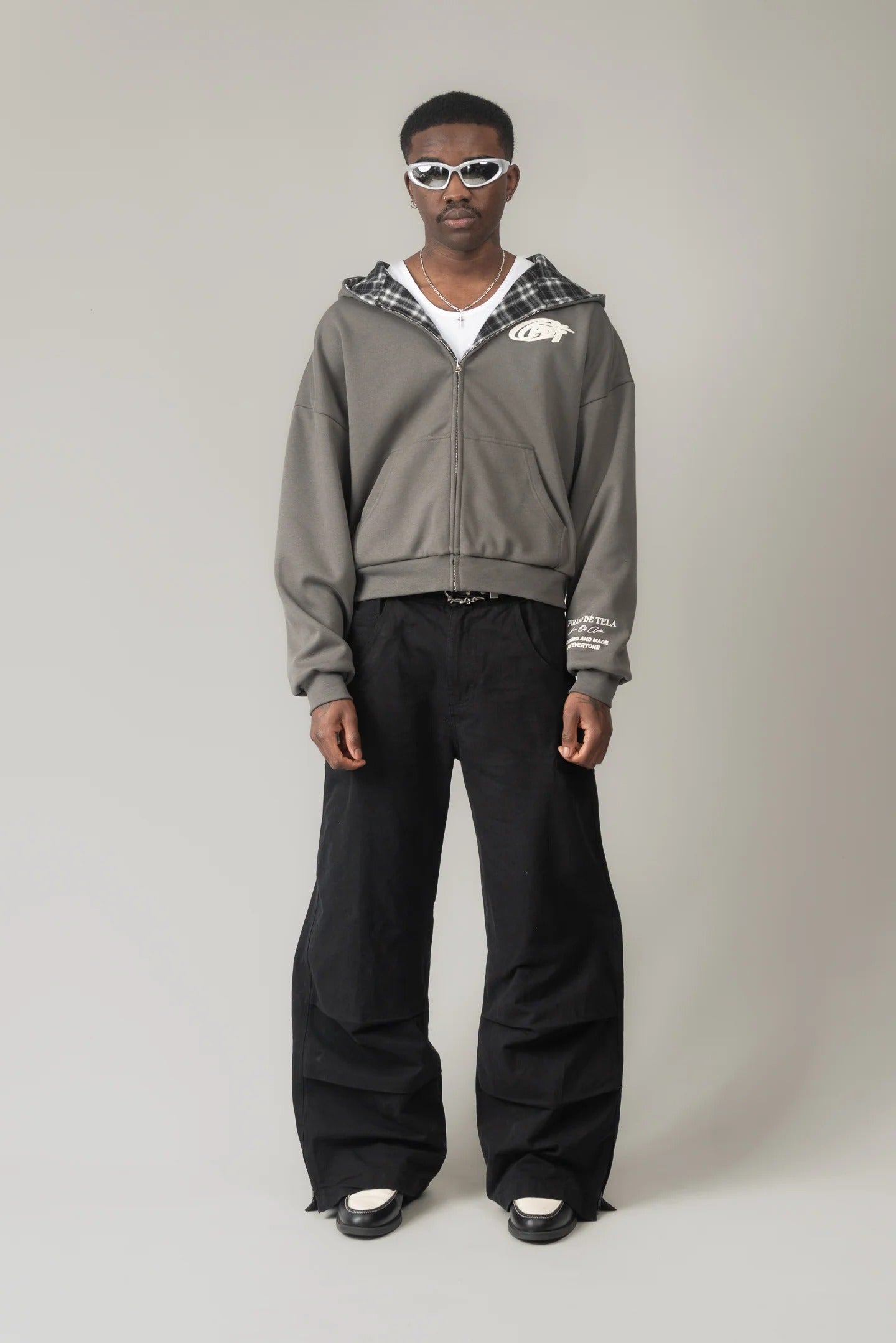 Reversible Zip-up Hoodie (Grey/Plaid)