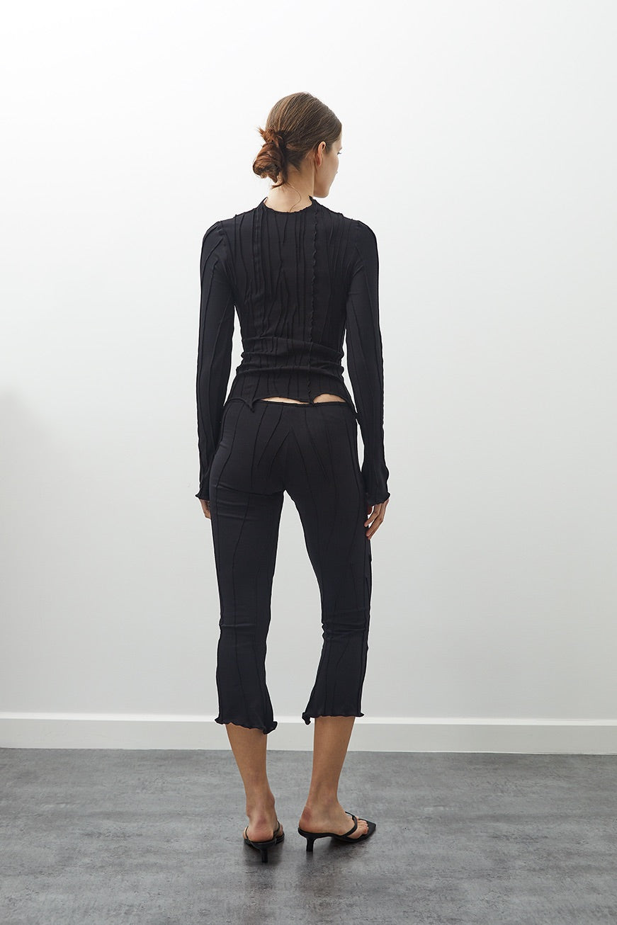 Mid-Calf Flared Pants (Black)
