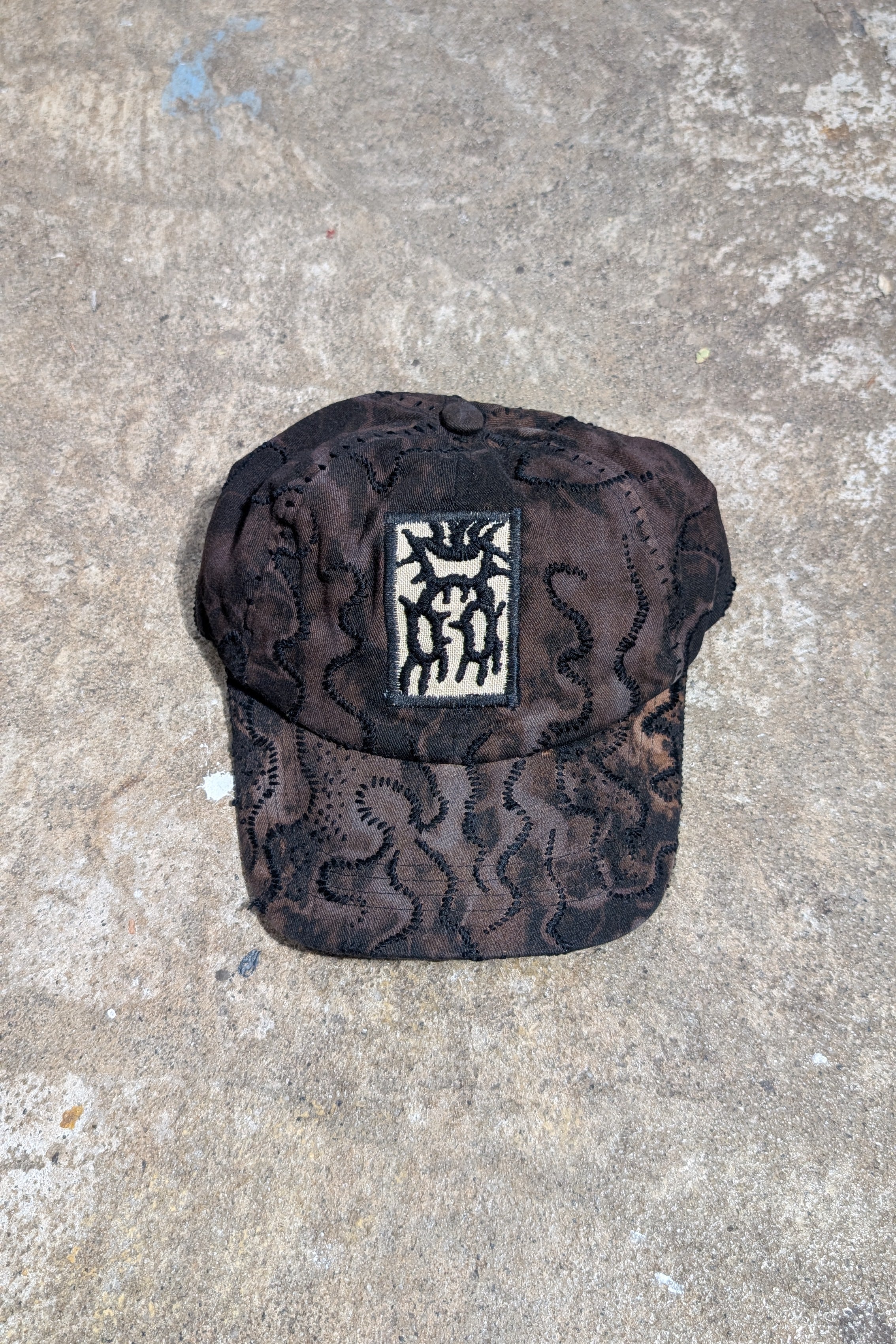 Full Embroidery Cap (Black/Dark Rust)