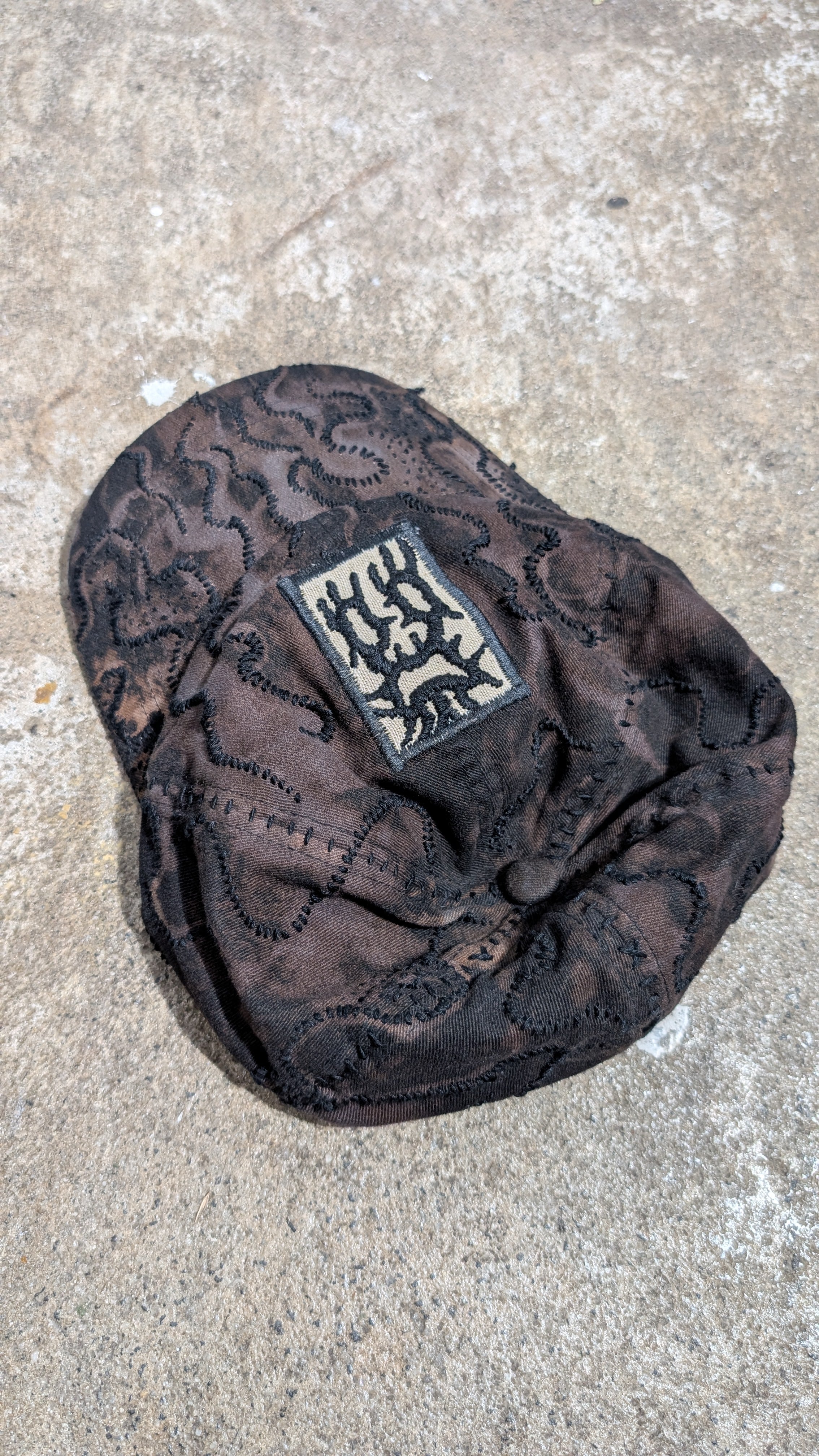 Full Embroidery Cap (Black/Dark Rust)