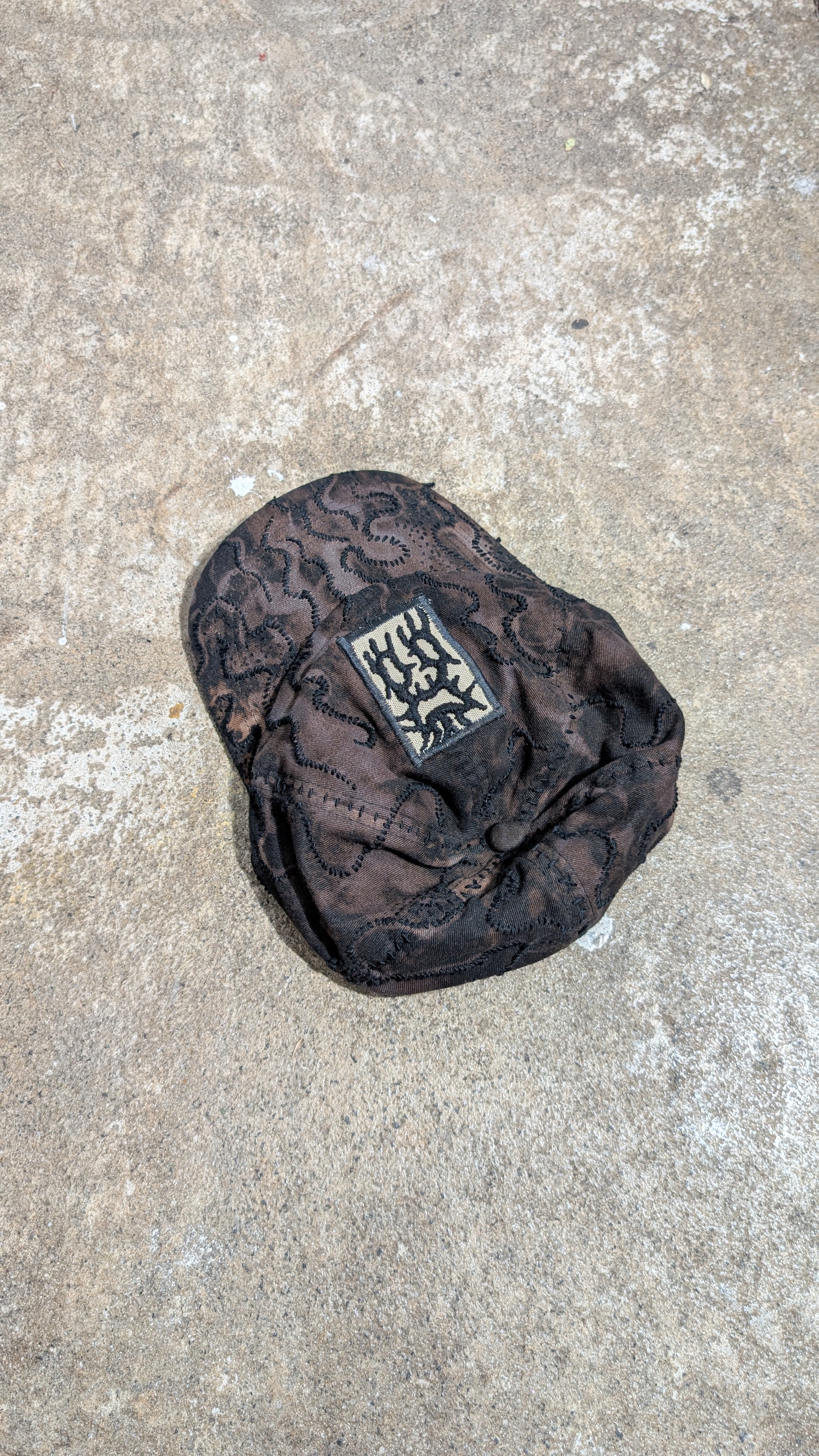 Full Embroidery Cap (Black/Dark Rust)