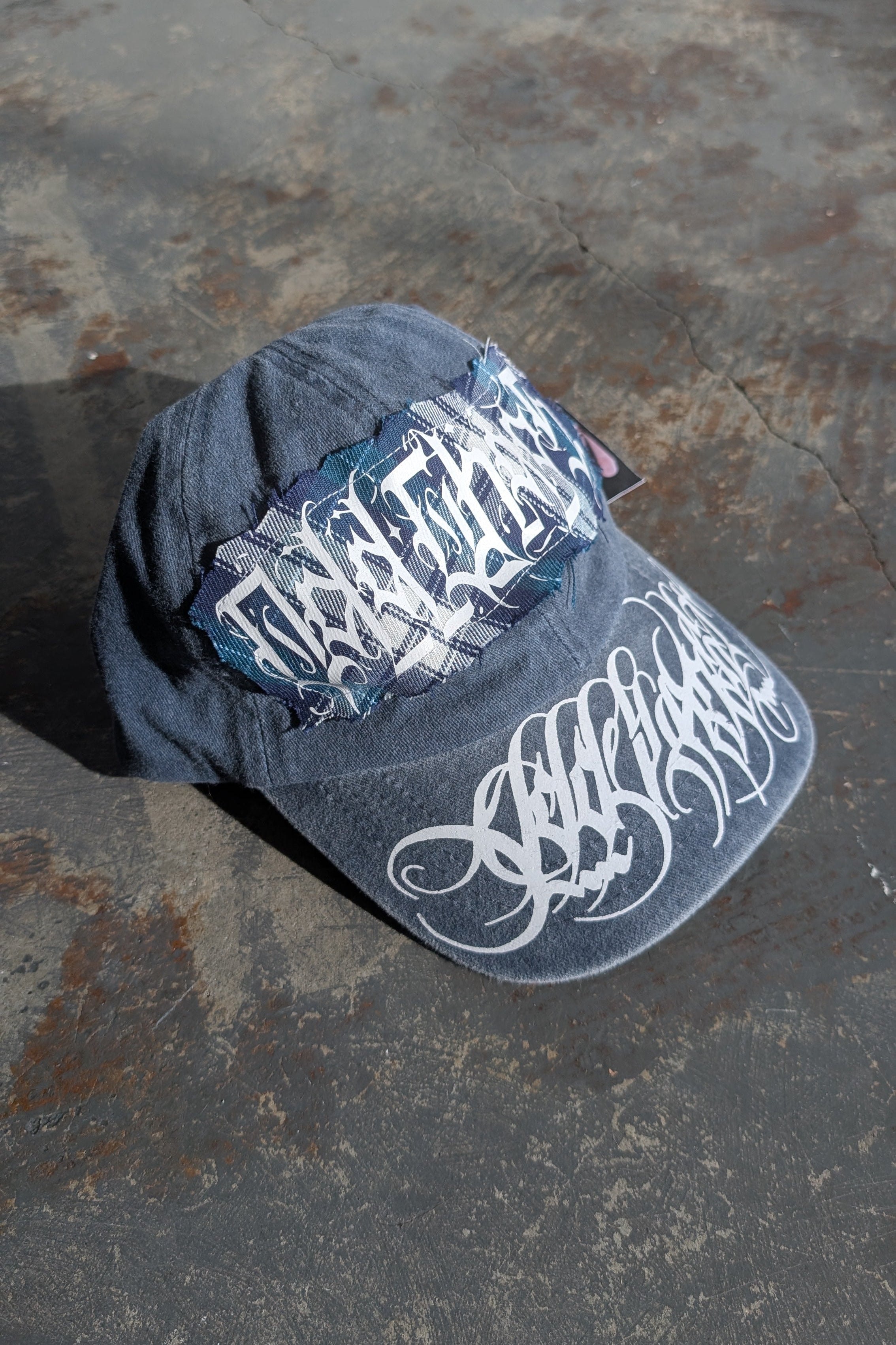 Distressed Cap (Navy/White Plaid)