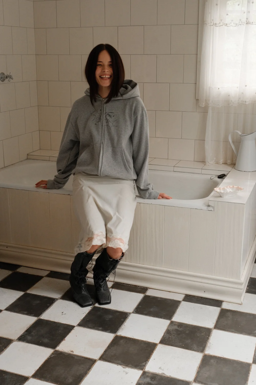 Isaac Zip-up Hoodie