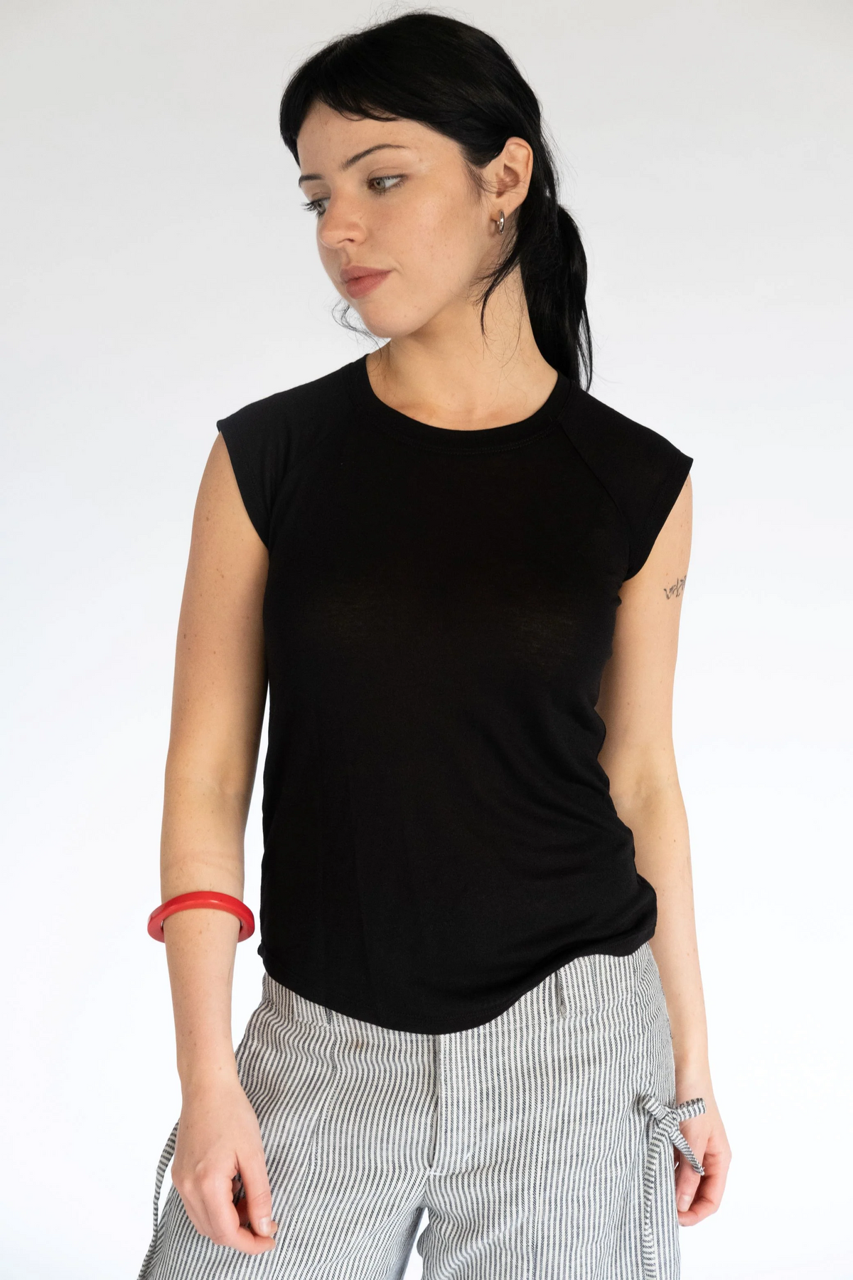 Mon Raglan Tee (Black)